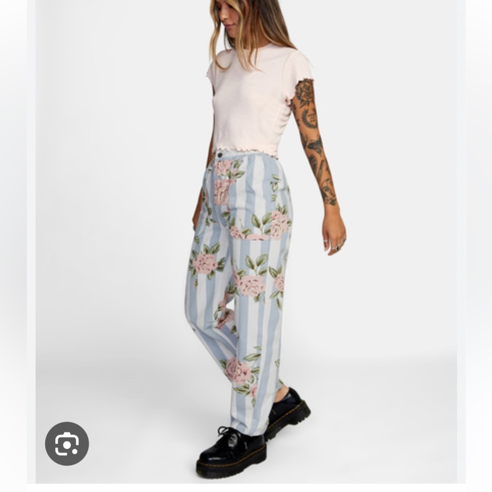 RVCA High Waisted Scrunchie Pant